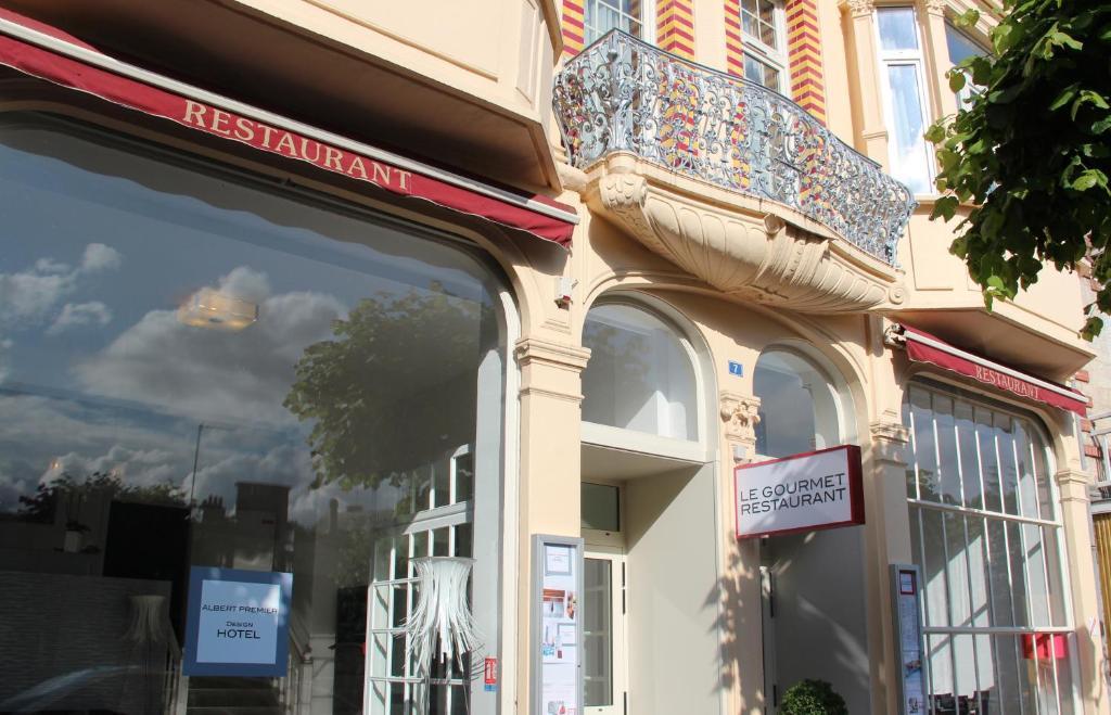 Albert Premier Hotel Bagnoles-de-l'Orne Buitenkant foto